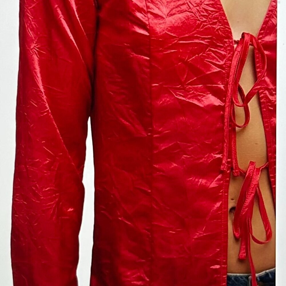 Free People Star Eyes Crinkle Top Size M in Retro Red - Picture 2 of 7